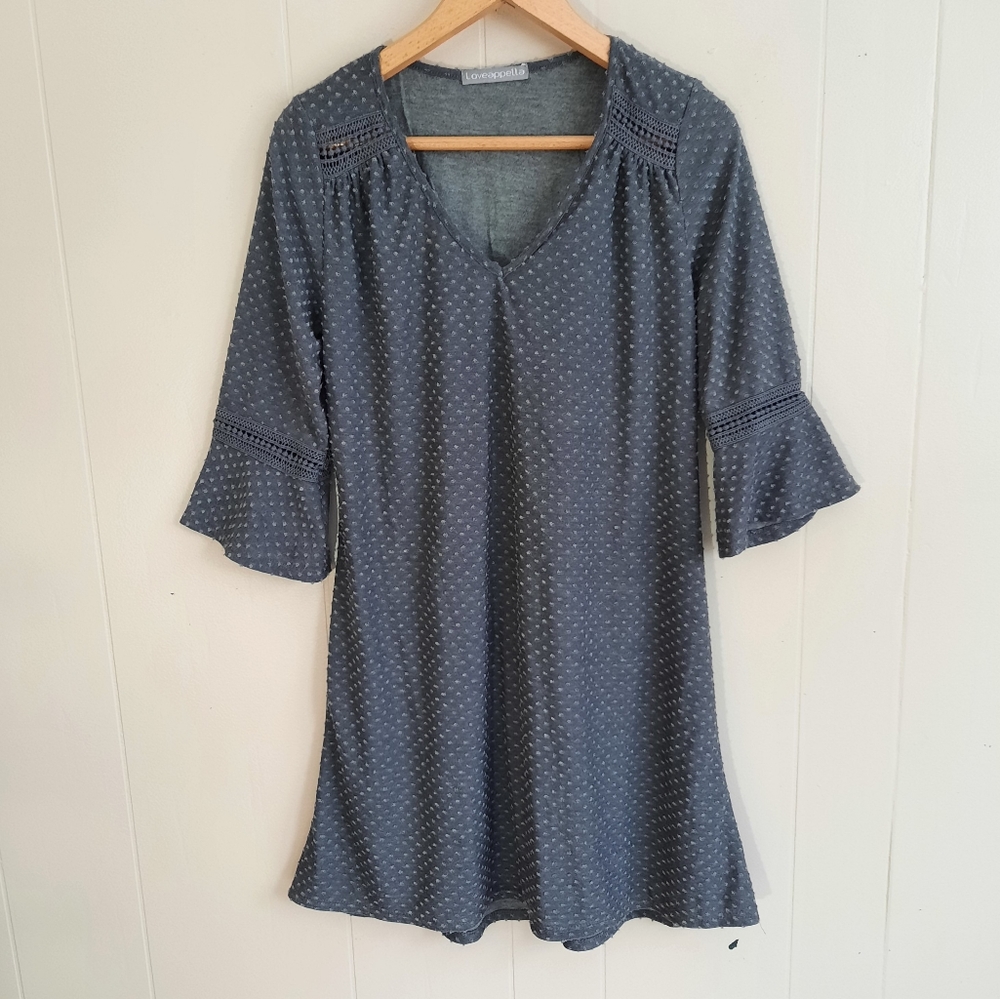 3/$15 Loveappella Stitchfix nwot Ines shift dress bell sleeves Swiss dot gray XS